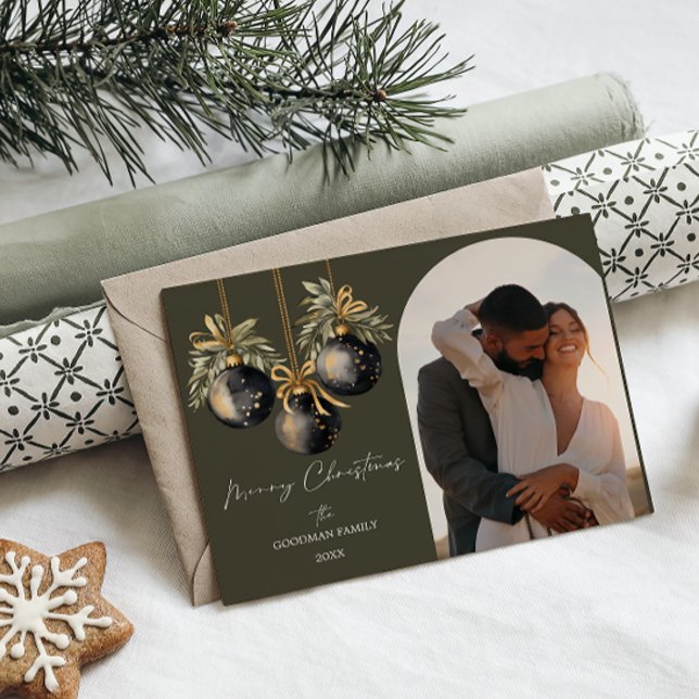 Elegant Guld Black Ornaments Arch Photo Helgdag Helg Vykort (ELEGANT ARCH SHAPED FAMILY PHOTO WITH FOREST GREEN BACKGROUND AND BAUBLES WATERCOLOR ORNAMENTS)