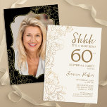Elegant Guld Black Photo Surprise 60:e födelsedage<br><div class="desc">Elegant guld kräm och svart överraskning 60 födelsedagsfest inbjudan med ditt foto på baksidan av kortet. Trendigets moderna femininin-design har botaniska accenter och typiska typsnitt. Enkel perfekt för inbjudan-kort i blommigt för en snyggt kvinnlig överraskning i firande. Kan anpassas till vilken ålder som helst. Skrivna Zazzle-inbjudningar eller digital utskrivbar mall...</div>