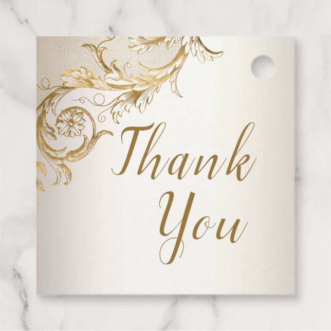Elegant Guld Blommigt Damask Shiny Champagne Bröll Gåvor Etiketter (Baksida)