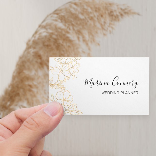 Elegant Guld Blommigt Line Teckning Bröllopsfixare Visitkort (Horizontal Business Card with elegant gold flowers)