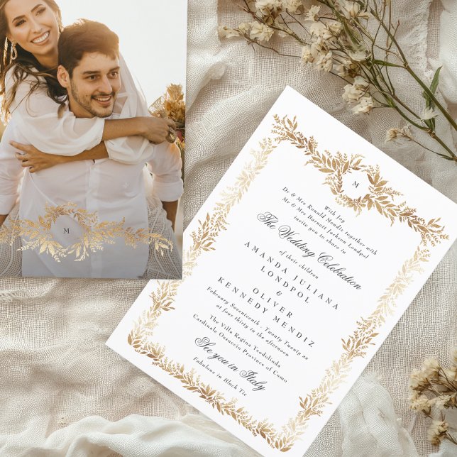 elegant guld blommigt ram monogram foto bröllop inbjudningar (Skapare uppladdad)