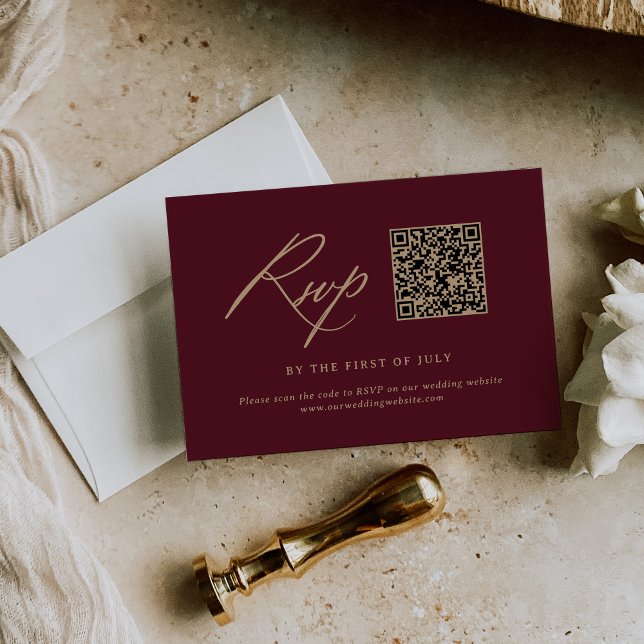 Elegant Guld Burgundy Calligraphy Bröllop QR-kod OSA Kort (Skapare uppladdad)