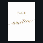 Elegant Guld Calligraphy Bordsnummer Nitten<br><div class="desc">Det elegant guld-kalligrafin bord nitton-bordsnumret är perfekt för ett enkelt bröllop. Neutraltens utformning har ett minimalistiskt kort som är dekorerat med romantisk och vismisk faux-folie guld typografi. Kortet skrivs ut på framsidan och baksidan (dubblan). Andra bordsnummer i samlingen säljs separat. Obs! Den här designen har inte äkta guld-folie. Det är...</div>