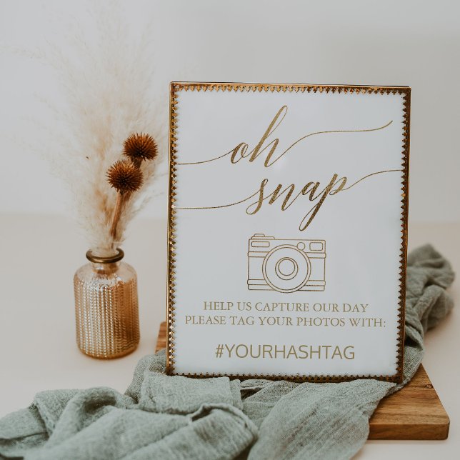 Elegant Guld Calligraphy Oh Snap Sign Poster (Skapare uppladdad)