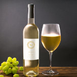 Elegant Guld Deco utandningsetikett Monogram Vin Vinflaska Etikett<br><div class="desc">Modern och elegant gyllene konsten dekutandningsmonogram,  personlig vin-etiketter. Teckensnittet stil och färg kan anpassas</div>