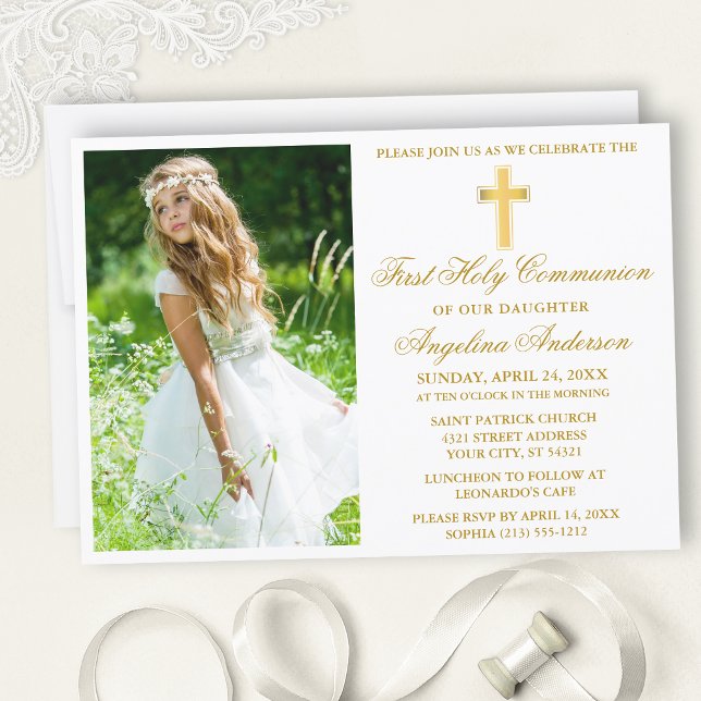 Elegant Guld First Communion Photo Inbjudningar (Customize to change text color, size, style or to add more text to back of card.)