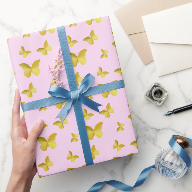 Elegant Guld Fjäril I Rosa Presentpapper (Gifting)