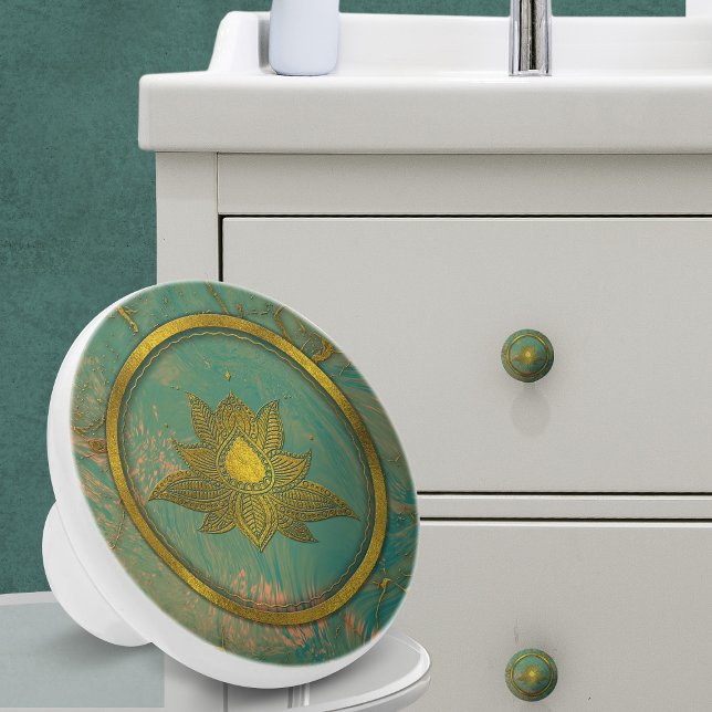 Elegant Guld Lotus-blomman på marmor Knopp (Skapare uppladdad)