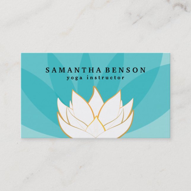 Elegant Guld Lotus Logotyp Yoga Meditation Hälsa Visitkort (Framsida)