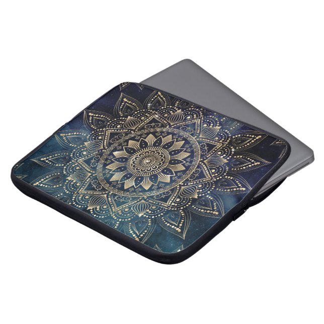 Elegant Guld Mandala Blue Galaxy Laptop Fodral (Framsida topp)