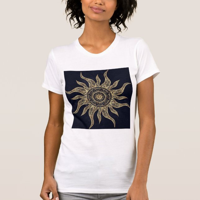 Elegant Guld Sol Mandala Blue Nebula Design T Shirt (Framsida)