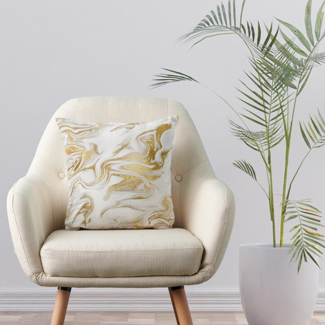 Elegant Guld White Faux Marble jul Kudde (Skapare uppladdad)