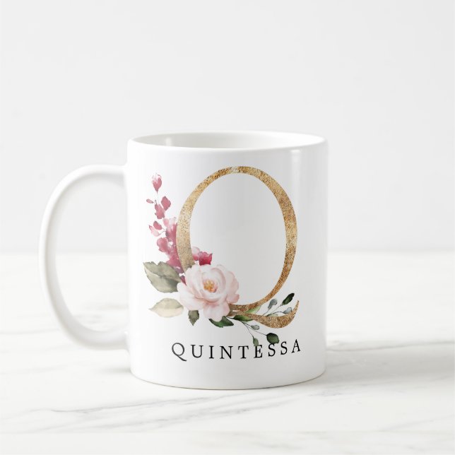 Elegant guldblush rosa blomma Bokstav Q Kaffemugg (Vänster)