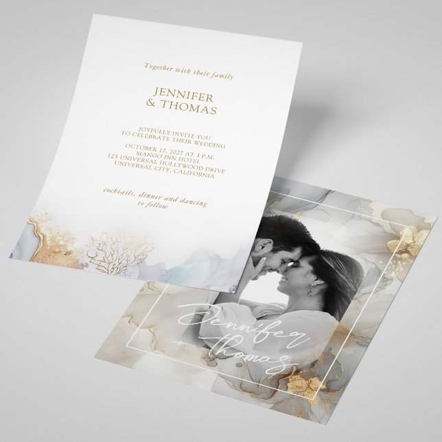 Elegant guldmarmor agat foto bröllop inbjudningar (Elegant Gold Ink on Pastel Watercolor Wedding Invitation Personalized)