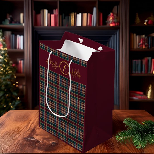 Elegant guldmonogramrut - Tranbärsblå teal  (Elegant Gold Monogram and Plaid Dark Cranberry Red, Blue and Teal Green Christmas Holiday Gift Bag)