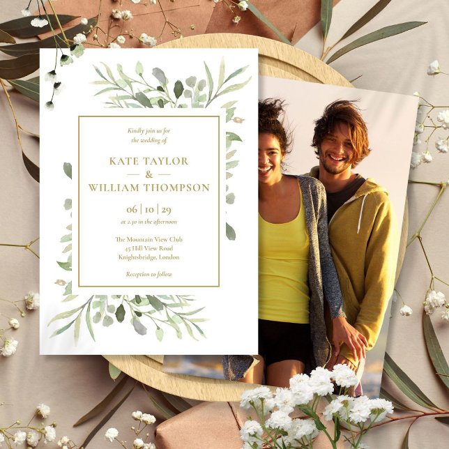 Elegant guldtypografi grönska foto bröllop inbjudningar (Elegant Gold Typography Greenery Photo Wedding Invitation)