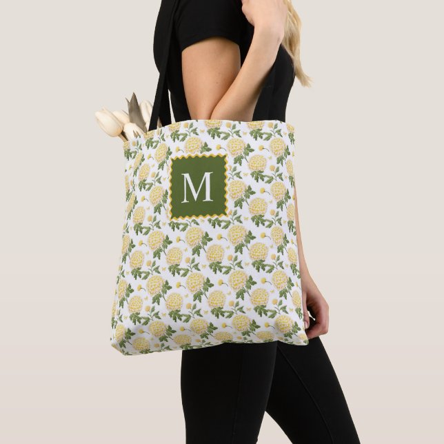 Elegant Gult Hydragea Blommigt Monogram Tygkasse (Närbild)