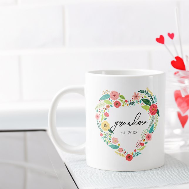 Elegant Heart Shape Flowers Grandma Est Jumbo Mugg (Elegant Heart Shape Flowers Grandma Est Giant Coffee Mug)
