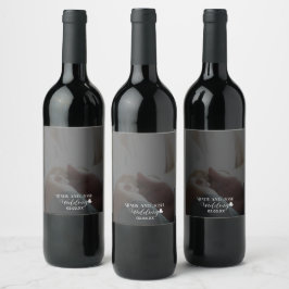 Elegant hjärtfoto med skrivstil vinflaska etikett