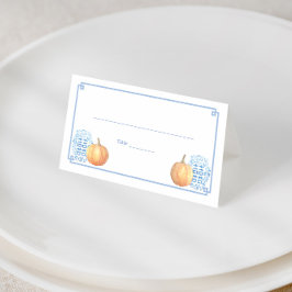 Elegant höstpumpafirande blå och vit bröllunch placeringskort