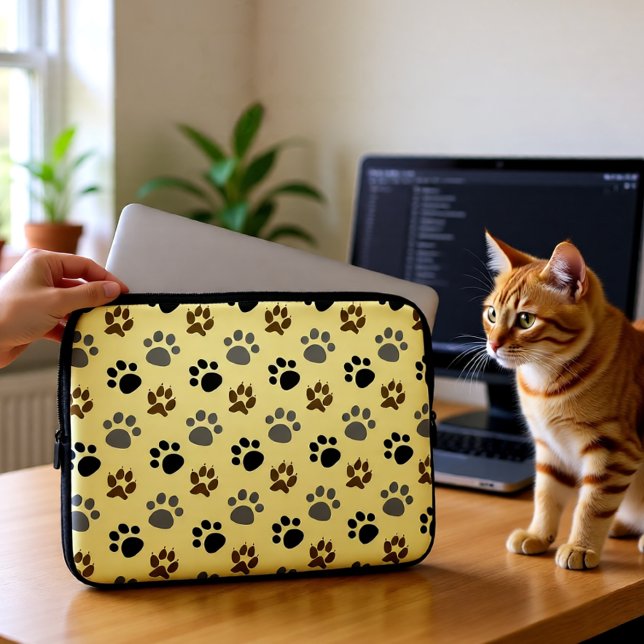 Elegant Hund pet tassar kräm Laptop Fodral (Elegant Cream Dog Paw Print Laptop Sleeve)