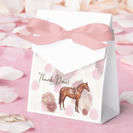 Elegant Hunter's Equestrian Presentaskar