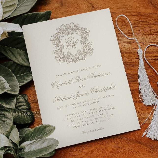 Elegant Ivory Monogram Crest Wedding Inbjudningar (Skapare uppladdad)