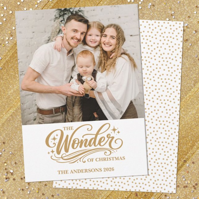 Elegant jul typografi överlägg foto julkort (An elegant gold & white personalized photo Christmas card with the words "The Wonder of Christmas")