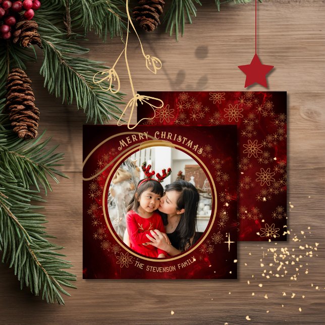 Elegant Julfoto Red Guld Stars Julkort (Elegant Christmas Photo Red Gold Stars Holiday Card)