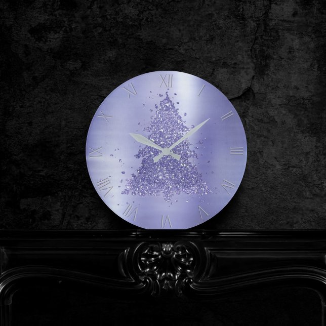 Elegant Julgran | Charming Lavender Lila Rund Klocka (Skapare uppladdad)