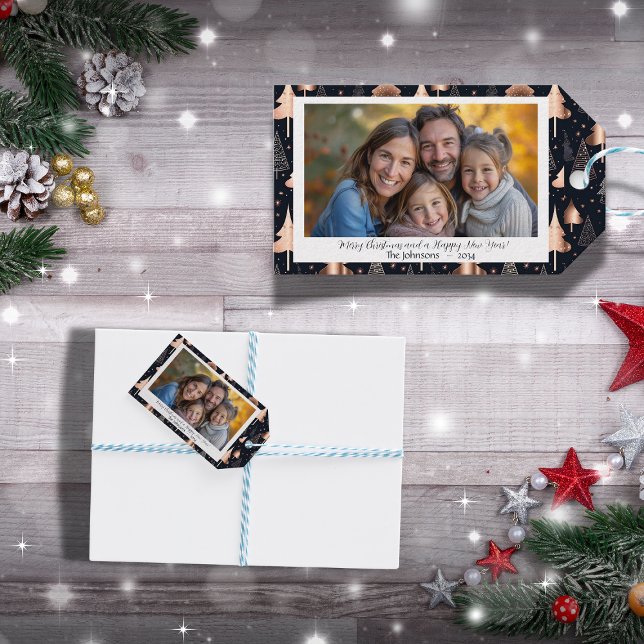 Elegant Julgranar Family Photo Presentetikett (christmas tree family photo gift tag)