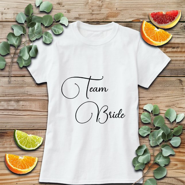 Elegant Kalligrafi Team Brud Bröllop T Shirt (Skapare uppladdad)