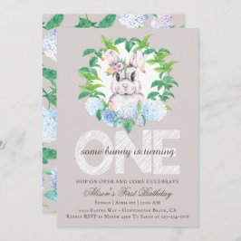 Elegant Kanin Blommig Krans Första Födelsedag Inbjudningar