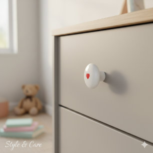 Elegant keramisk knopp med minimalistisk hjärtkons