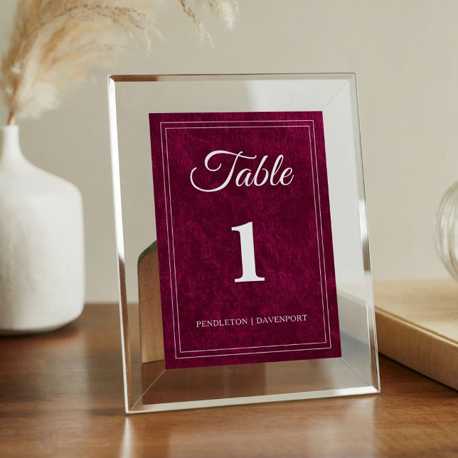Elegant Klassisk Burgunder Berry Bröllop Bordsnummer (Burgundy/berry velvet wedding table number, printed on both sides)