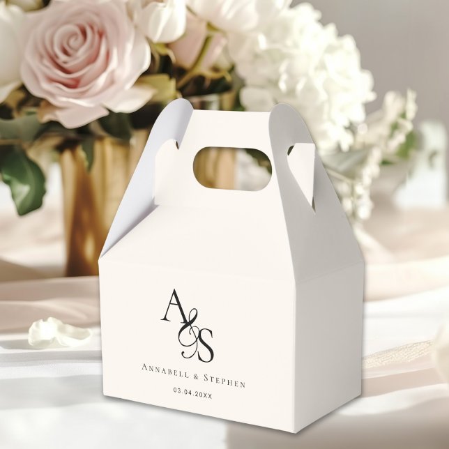 Elegant, Klassisk, Monogram, Bröllop Presentaskar (Elegant, Classic, Monogram, Ampersand, Beige, Wedding Favor Boxes. With your Monogram, Name & Date.)