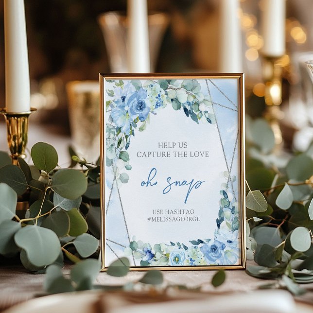 Elegant, klistra blåa blommor och dra med musen poster (Elegant light pastel blue flowers and sage oh snap poster)