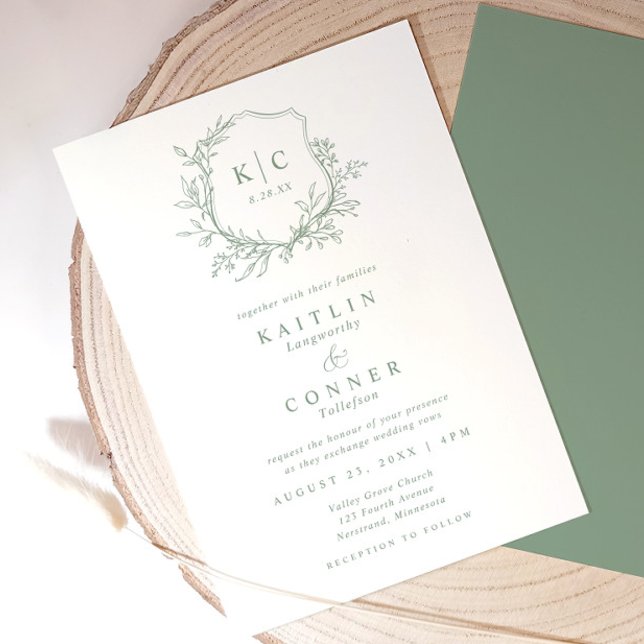 Elegant Krön Sagegrön Klassisk Formell Bröllop Inbjudningar (Elegant sage green wedding invitation with vintage crest, monogram, and botanical accents)