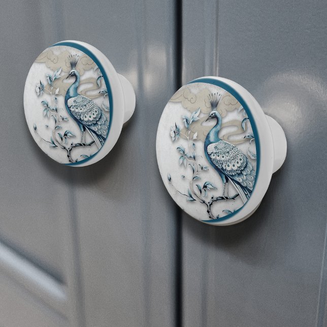 Elegant krönt påfågel keramisk knopp (Skapare uppladdad)