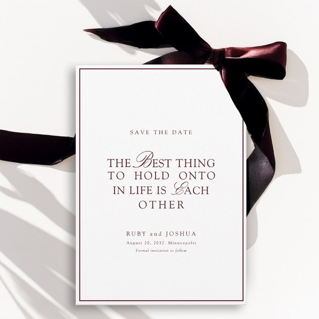 Elegant kunglig burgunder och vit bröllopskoncept spara datumet (Elegant Royal Burgundy & White Wedding Save The Date)