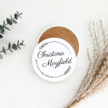 Elegant Laurel Löv Personlig Namn Business Underlägg<br><div class="desc">anpassningsbarna runt sten i snyggten underlägg designen för ett litet företag med ditt förnamn och efternamn i det moderna kalligrafiskript som utformats av en rund utandning med löv av rustik chic lagerrel. Anpassa den böjda texten med en namn eller annan önskad ordalydelse. Svartvit färg kan ändras.</div>