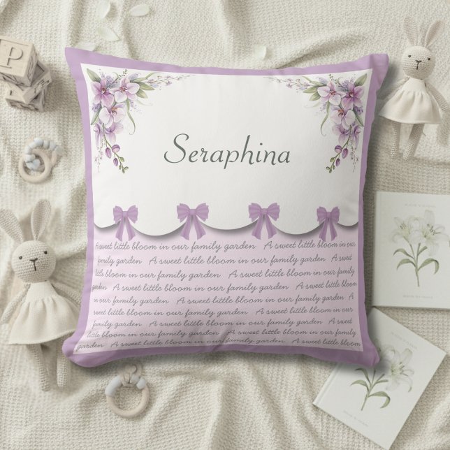 Elegant Lavendel Bebis Flicka Lila Barnkammare Kudde (Purple botanicals, sweet coquette bows, and an elegant repeating script )