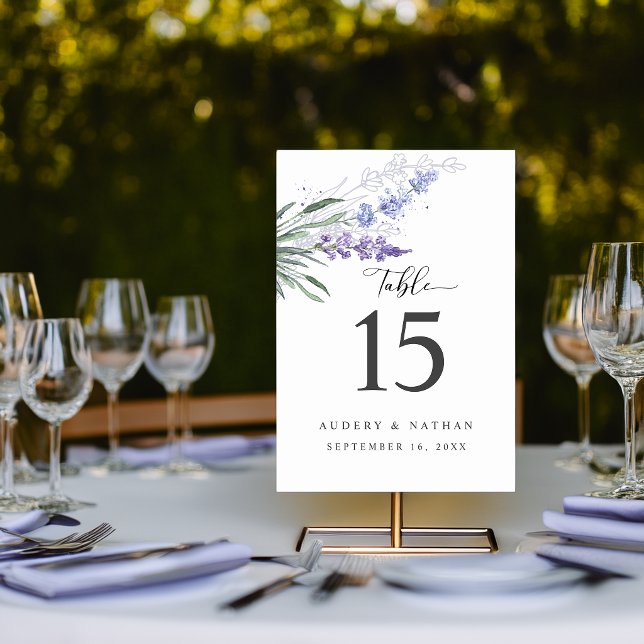 Elegant Lavendel Blommig Akvarell Bröllop Bordsnummer (Elegant Lavender Floral Watercolor Wedding Table Number)