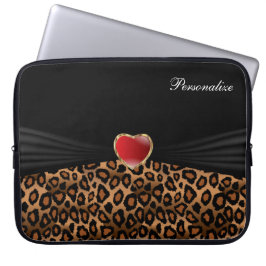 Elegant Leopard Animal Print with a Red Heart Laptop Fodral
