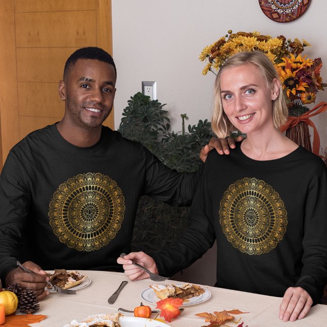 Elegant Light Guld Lotus Henna Mandala T-Shirt (Skapare uppladdad)