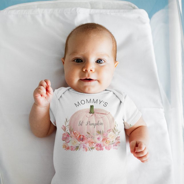 Elegant Lil Pumpkin Flicka T Shirt (Skapare uppladdad)