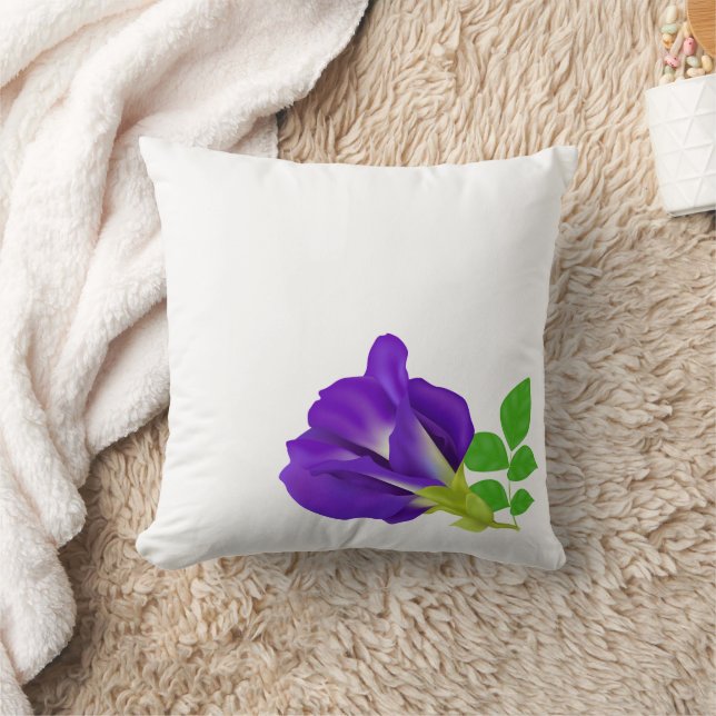 Elegant lila Aparajita-blomma Minimalist blomster  Kudde (Filt)