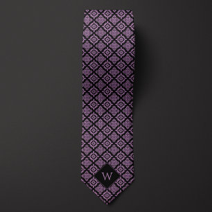 Elegant Lila & Black Arabesque Monogram Slips