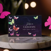 Elegant Lila Bright Butterflies