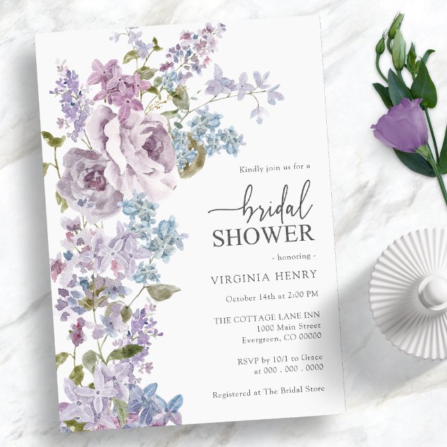 Elegant Lila Bröllopsdusch Inbjudningar (Elegant Watercolor Purple and Blue Roses and Lilac Bridal Shower Invitation)